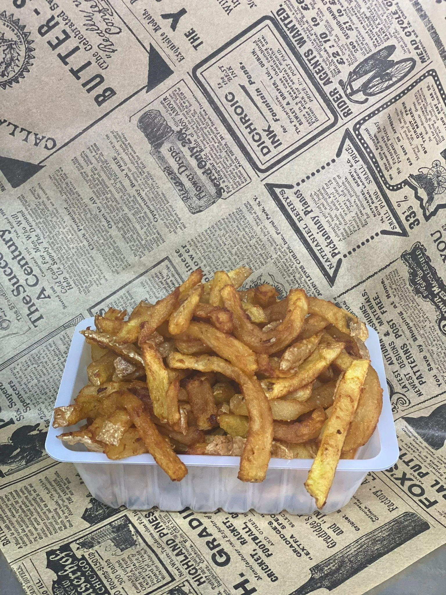 Frites fraîches maison Chez J&J — food-truck Béziers