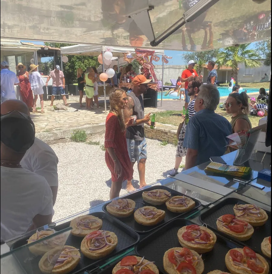 Food truck Chez J&J privatisé pour événement